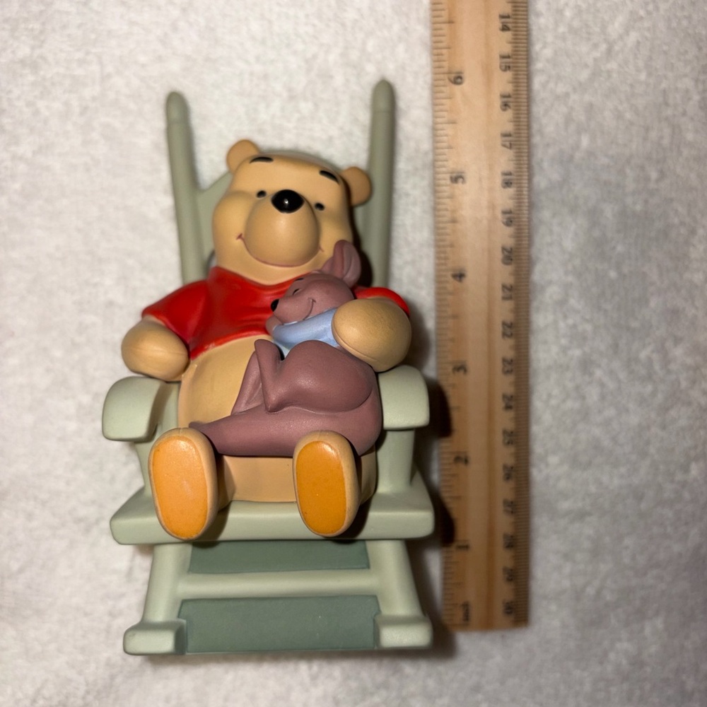 Pooh & Friends Rocking Chair Figurine “Sweet Dreams, Little One”